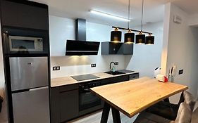 Moderno Piso Con Vistas En Puerto De Sagunto Vt-52189-V